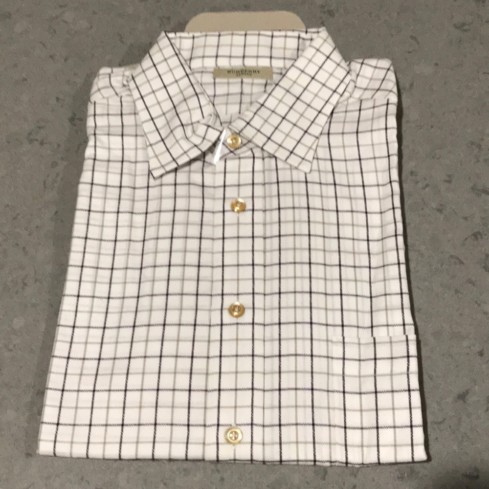 Burberry Shirt Size Large Buttoned up 👔